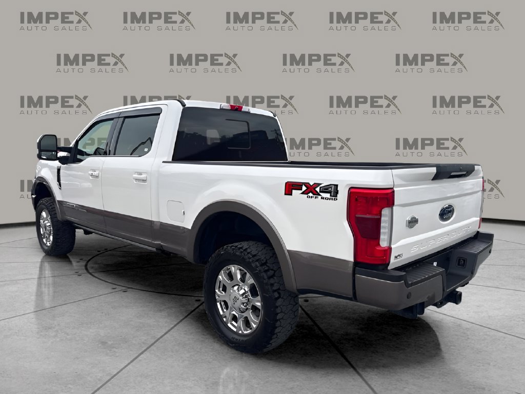 Used 2019 Ford F250 King Ranch w/ King Ranch Ultimate Package AWD/4WD image 3