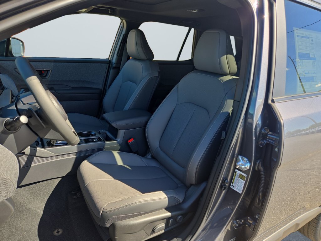 New 2026 Subaru Outback Limited AWD/4WD image 9