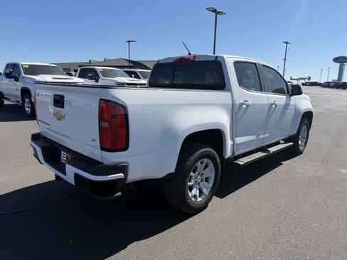 Used 2018 Chevrolet Colorado LT w/ LT Convenience Package RWD image 3