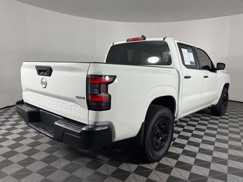 Used 2024 Nissan Frontier S AWD/4WD image 11