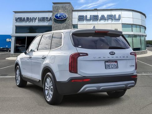Used 2020 Kia Telluride LX FWD image 4