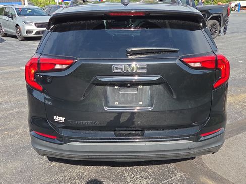 Used 2020 GMC Terrain SLT w/ Elevation Edition FWD image 4