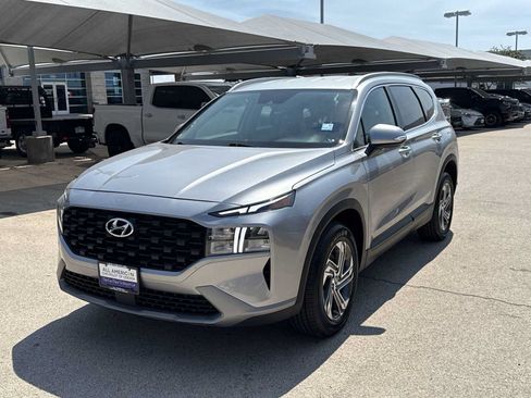 Used 2023 Hyundai Santa Fe SEL FWD image 4