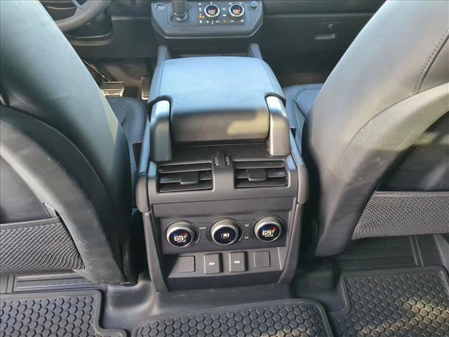 Used 2023 Land Rover Defender 110 V8 AWD/4WD image 15