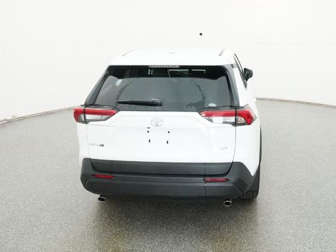 New 2025 Toyota RAV4 LE image 18