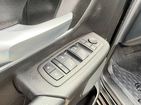Used 2023 RAM 1500 Big Horn AWD/4WD image 16