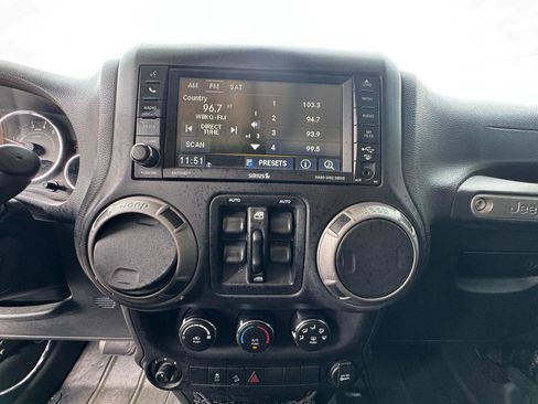 Used 2016 Jeep Wrangler Unlimited Sport w/ Quick Order Package 24S image 15