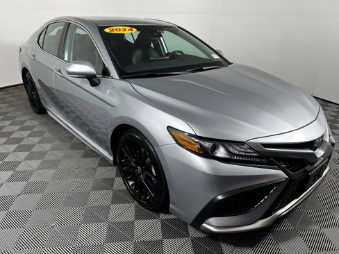 Certified 2024 Toyota Camry XSE FWD image 3