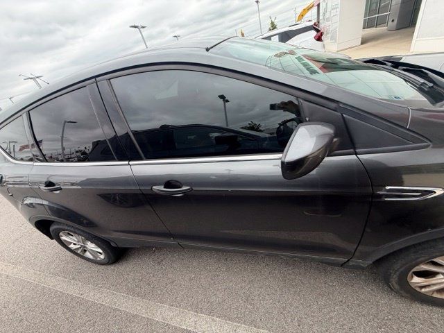 Used 2017 Ford Escape SE w/ SE Cold Weather Package AWD/4WD image 20