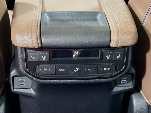 New 2026 Toyota Grand Highlander AWD image 25
