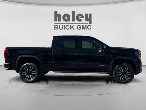 Used 2022 GMC Sierra 1500 AT4 w/ AT4 Premium Package image 6