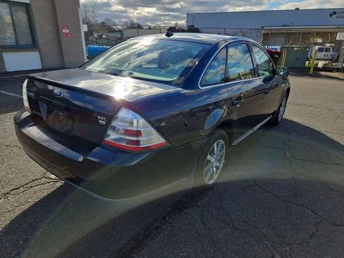 Used 2008 Ford Taurus SEL image 8