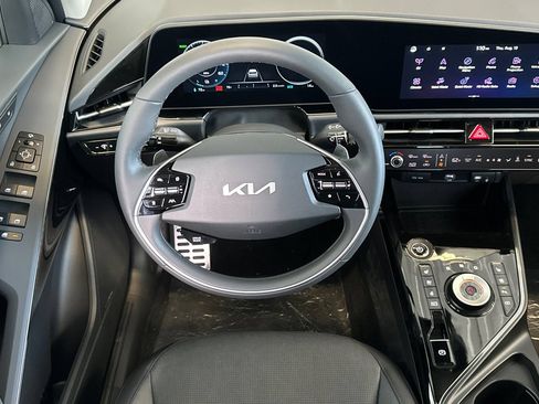 New 2026 Kia Niro Wave FWD image 14