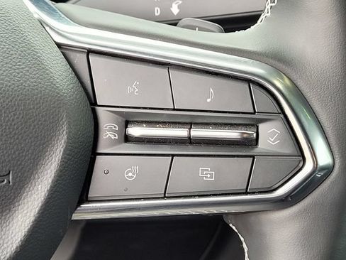 Used 2025 Chevrolet Traverse LT w/ Sun and Wheel Package FWD image 25