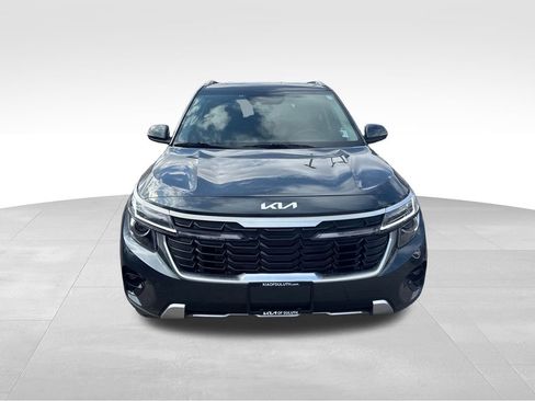 Certified 2026 Kia Seltos EX w/ EX Sunroof Package image 9