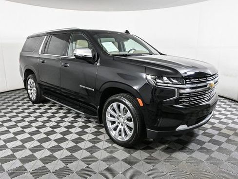 Used 2023 Chevrolet Suburban Premier image 26