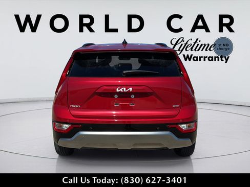 Used 2023 Kia Niro FWD image 13