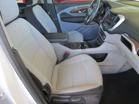 Used 2019 GMC Terrain SLE image 23