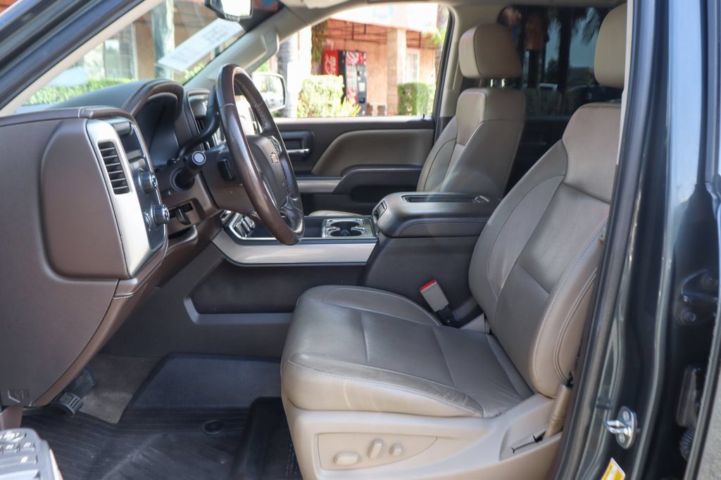 Used 2018 Chevrolet Silverado 1500 LTZ Z71 AWD/4WD image 20