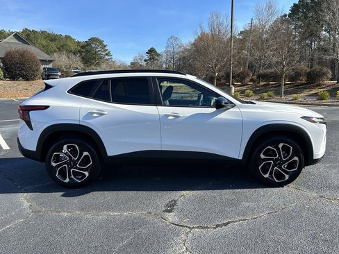 New 2026 Chevrolet Trax RS image 19