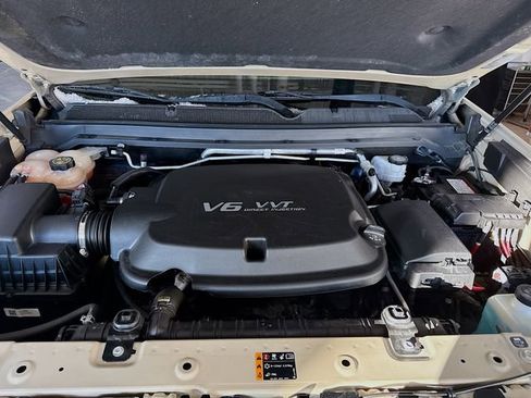 Used 2021 Chevrolet Colorado ZR2 image 30