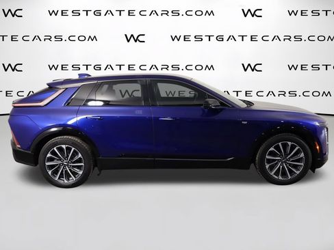 Used 2024 Cadillac Lyriq Sport RWD image 49