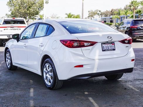Used 2017 MAZDA MAZDA3 Sport image 5