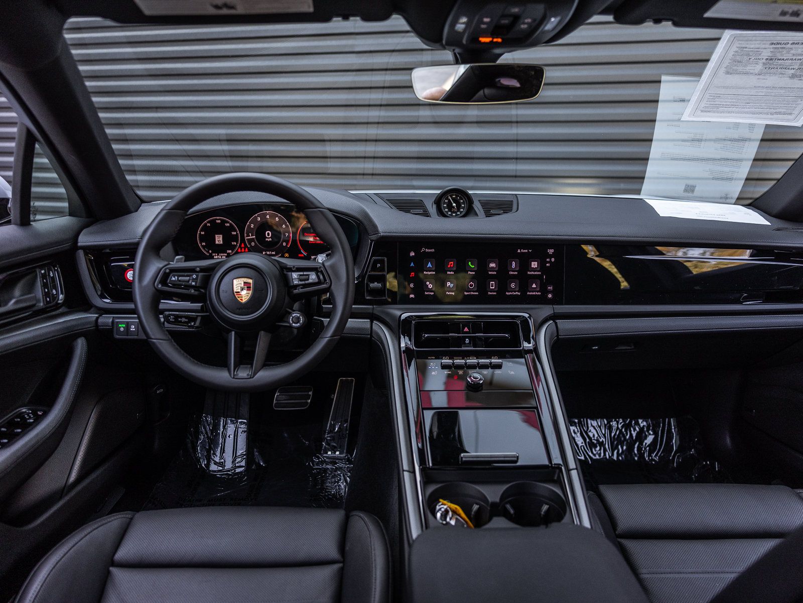 Certified 2025 Porsche Panamera 4 AWD/4WD image 11