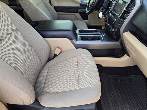 Used 2018 Ford F150 XLT w/ Equipment Group 302A Luxury AWD/4WD image 14