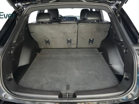 Used 2025 Chevrolet Equinox EV RS FWD image 8