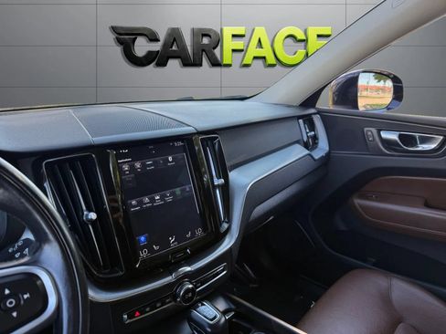 Used 2020 Volvo XC60 T5 Momentum AWD/4WD image 39