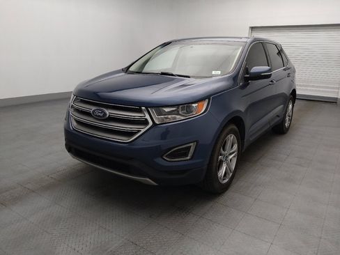 Used 2018 Ford Edge Titanium w/ Technology Package AWD/4WD image 15