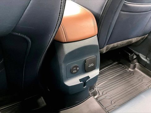 Used 2024 Ford Maverick Lariat w/ FX4 Off-Road Package image 34