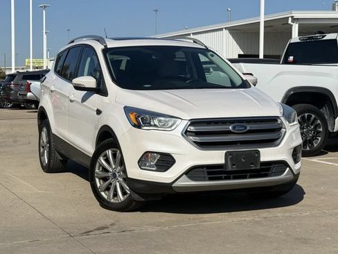 Used 2017 Ford Escape Titanium AWD/4WD image 2