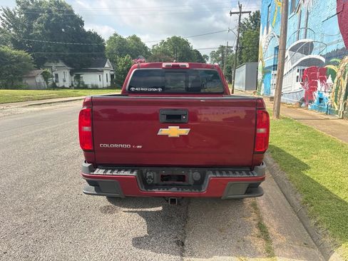 Used 2018 Chevrolet Colorado Z71 AWD/4WD image 6