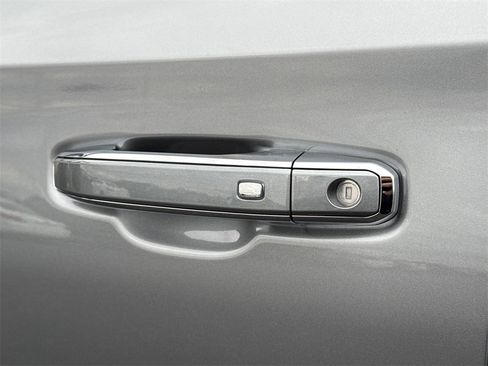 New 2026 GMC Yukon XL Elevation image 13