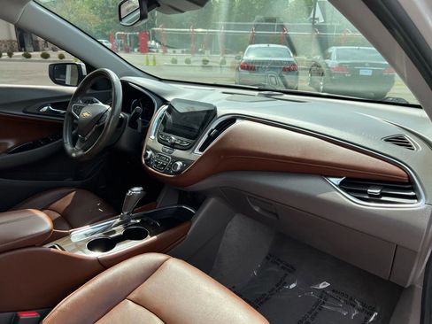 Used 2016 Chevrolet Malibu Premier w/ Driver Confidence Package image 20