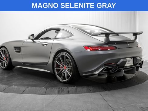 Used 2016 Mercedes-Benz AMG GT S image 5