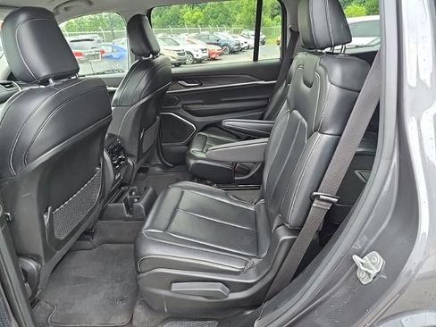 Used 2021 Jeep Grand Cherokee L Limited AWD/4WD image 27