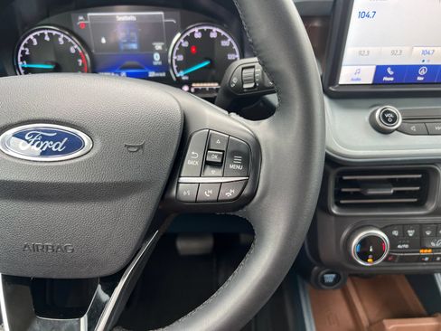 Used 2023 Ford Maverick Lariat w/ Lariat Luxury Package AWD/4WD image 24
