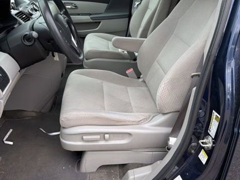 Used 2014 Honda Odyssey LX image 5