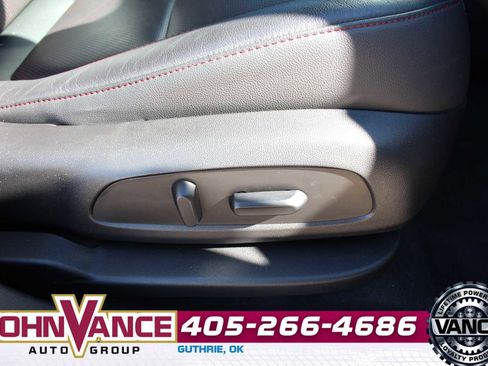 Used 2019 Chevrolet Blazer RS image 23