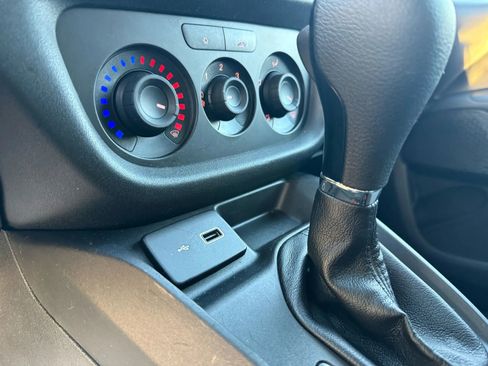 Used 2021 RAM ProMaster City Tradesman w/ Window Group 09 image 42