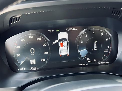 Used 2019 Volvo XC60 T5 Momentum w/ Multimedia Package image 25