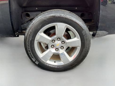Used 2018 Chevrolet Silverado 1500 LT AWD/4WD image 31