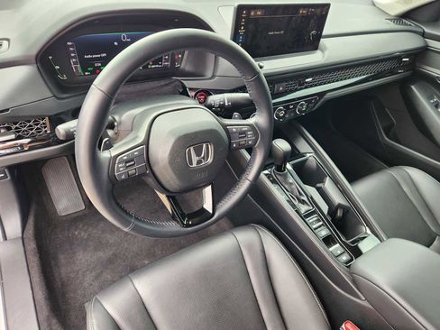 Certified 2024 Honda Accord EX-L image 2