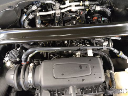 Used 2022 Ford Explorer Limited w/ Equipment Group 301A image 30