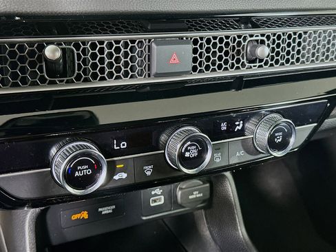 Used 2024 Honda Civic Sport image 22