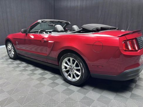 Used 2010 Ford Mustang Premium RWD image 26