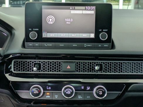 Used 2025 Honda Civic Sport image 18